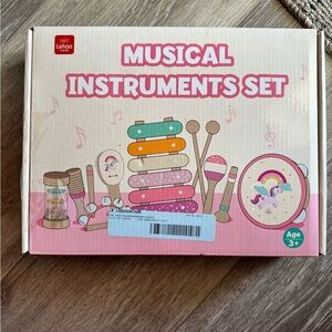 NWT Pink Musical Instruments Set for Toddlers, 8 Instruments, Ages 3+